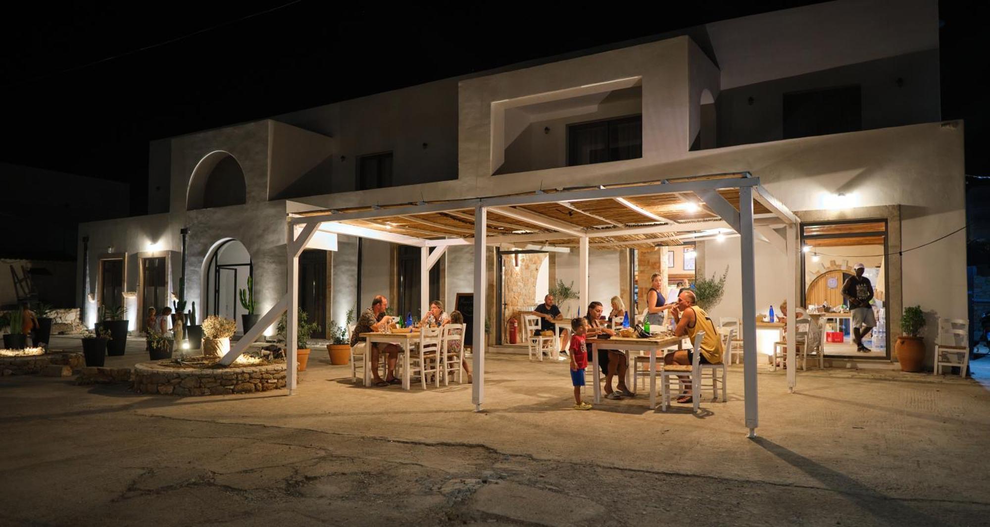 Eden Kythira Hotel Diakofti Eksteriør billede